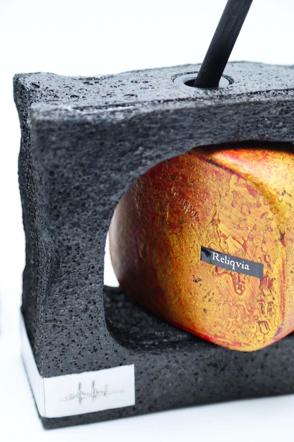 Reliqvia home fragrance by Filippo Sorcinelli, inspired by the Church of the Cross in Senigallia
