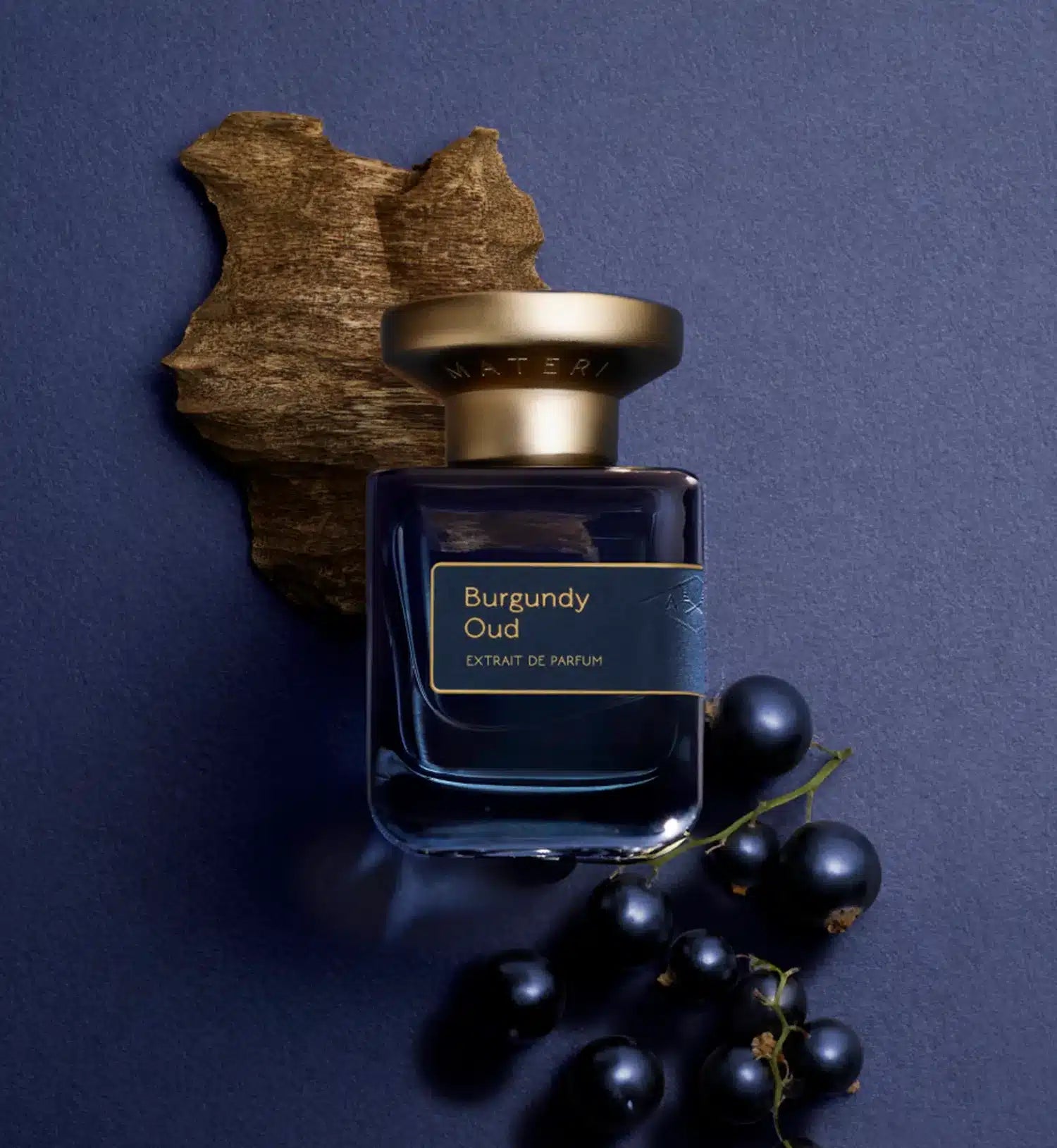 Burgundy Oud Extrait de Parfum opens with blackcurrant, bergamot, and Guatemalan cardamom for a rich start