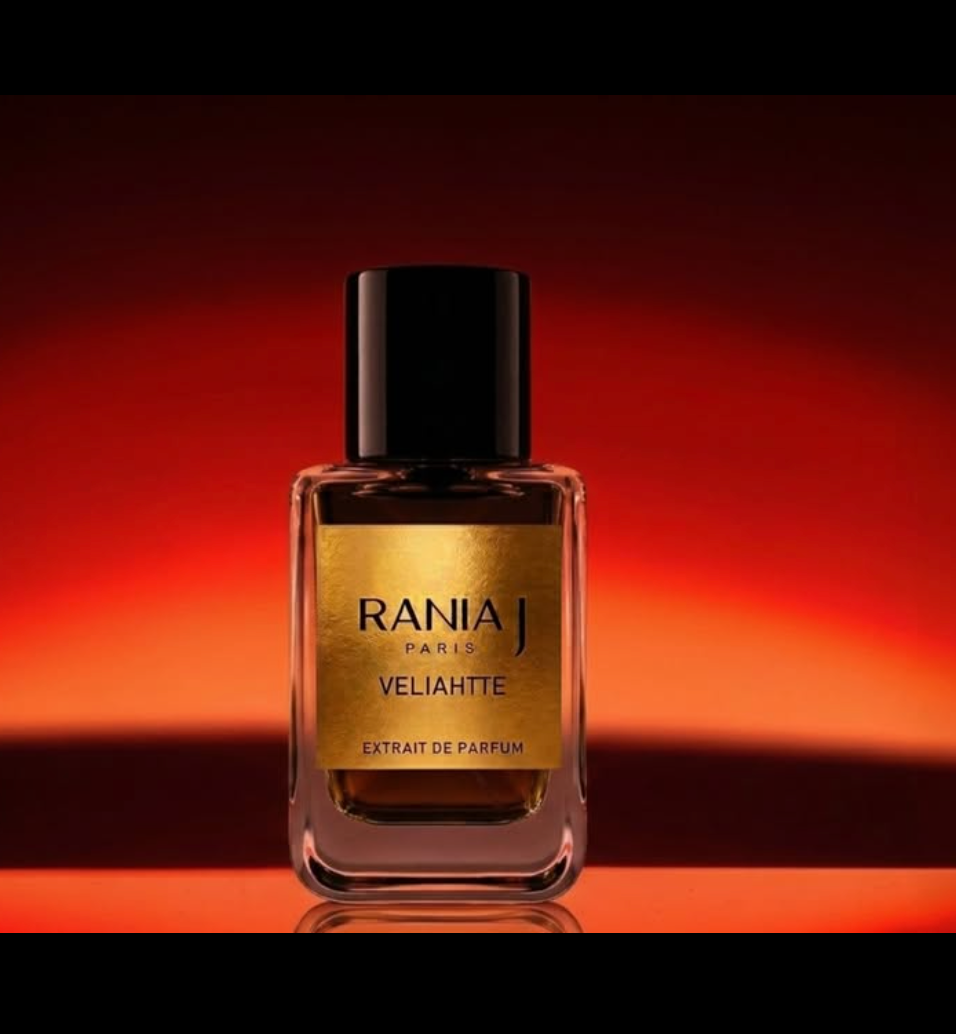 Veliahtte by Rania J – oriental woody oud fragrance, detail