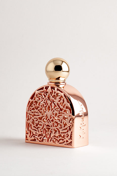 spicy oriental floral perfume for women