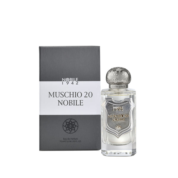 Muschio 20 Nobile by Nobile 1942 opens with musk and sweet fruity notes like peach, medlar, and bergamot
